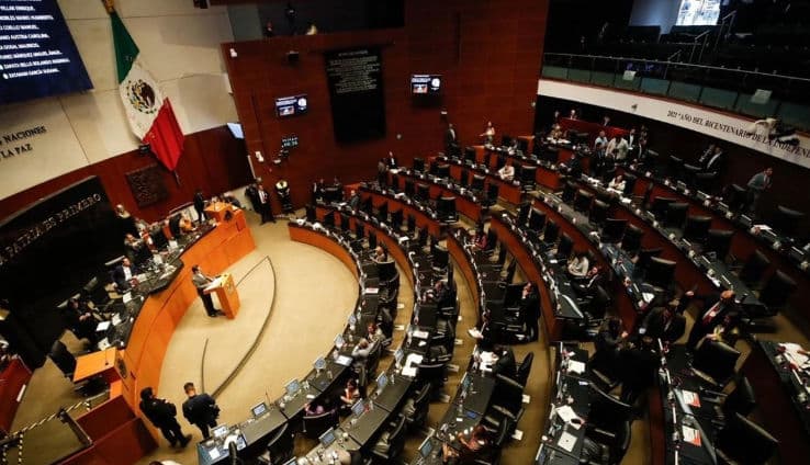 El Senado aprobó la reforma constitucional para reducir la jornada laboral en México a 40 horas semanales.